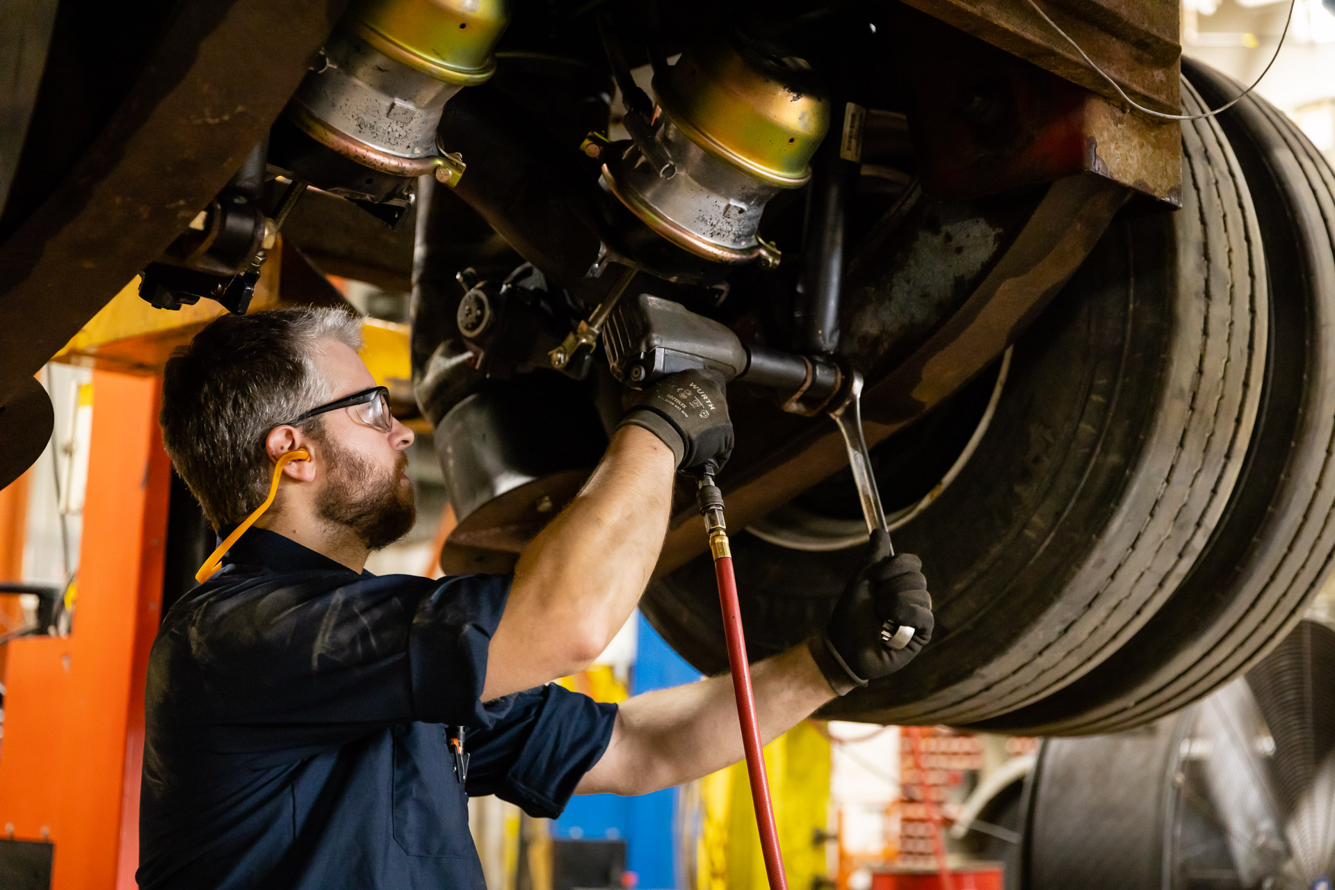 truck mechanic