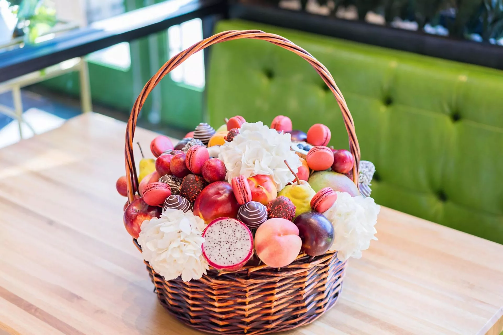 fruit gift basket delivery